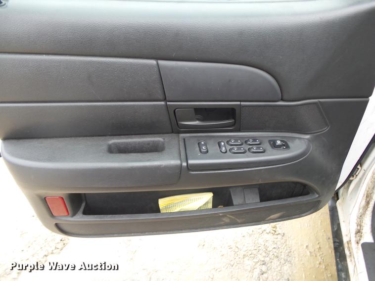 image for item DB7257 2005 Ford Crown Victoria Police Interceptor