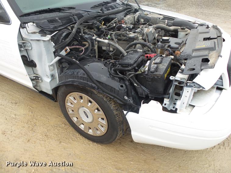 image for item DB7257 2005 Ford Crown Victoria Police Interceptor