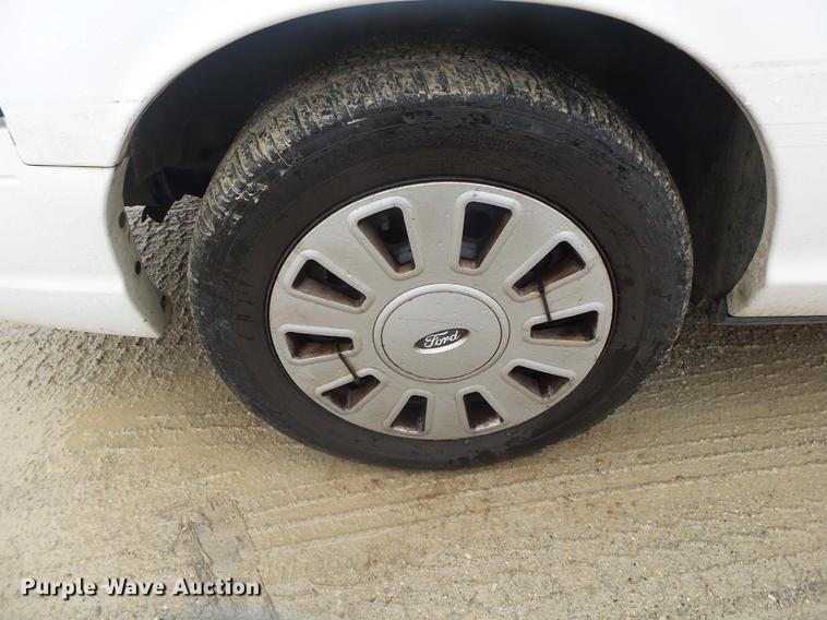 image for item DB7258 2007 Ford Crown Victoria Police Interceptor