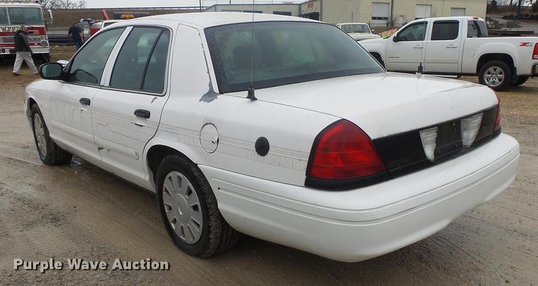 image for item DB7259 2004 Ford Crown Victoria Police Interceptor