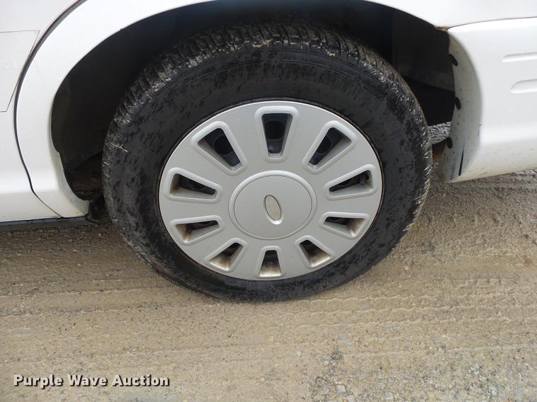 image for item DB7259 2004 Ford Crown Victoria Police Interceptor