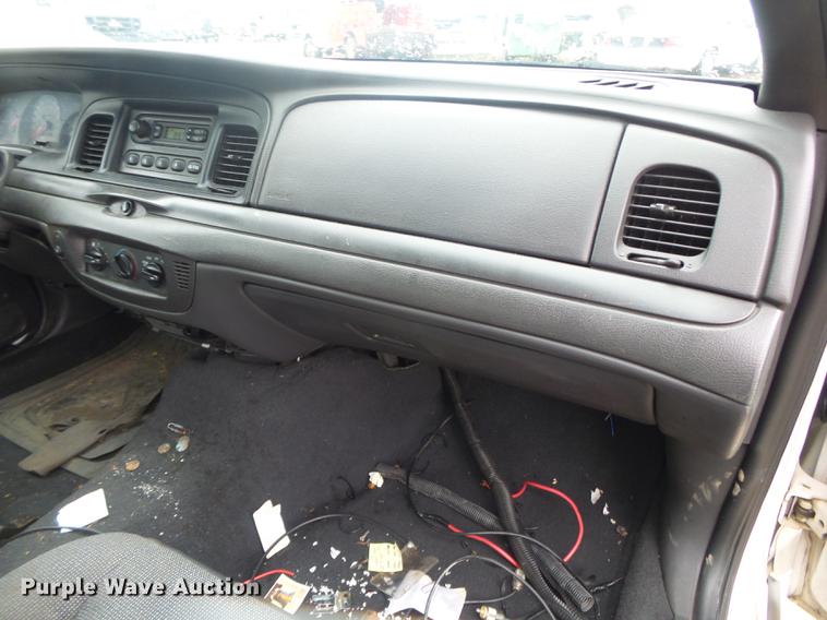 image for item DB7259 2004 Ford Crown Victoria Police Interceptor