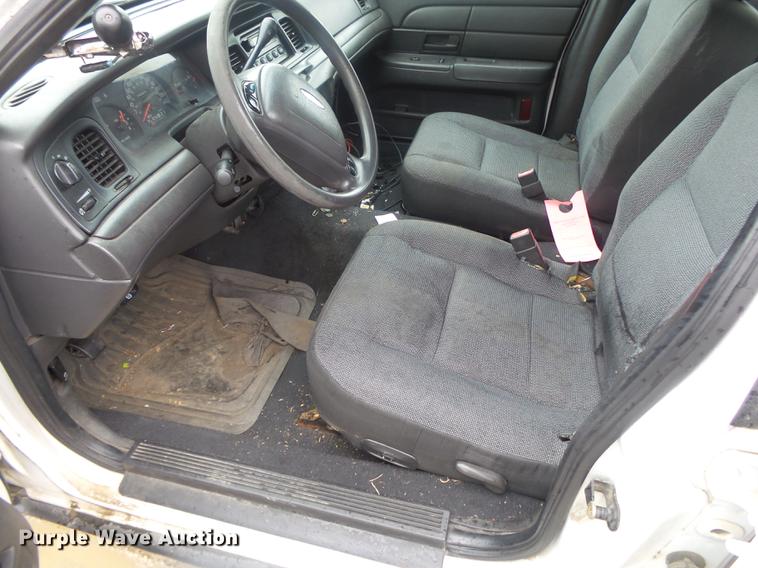 image for item DB7259 2004 Ford Crown Victoria Police Interceptor
