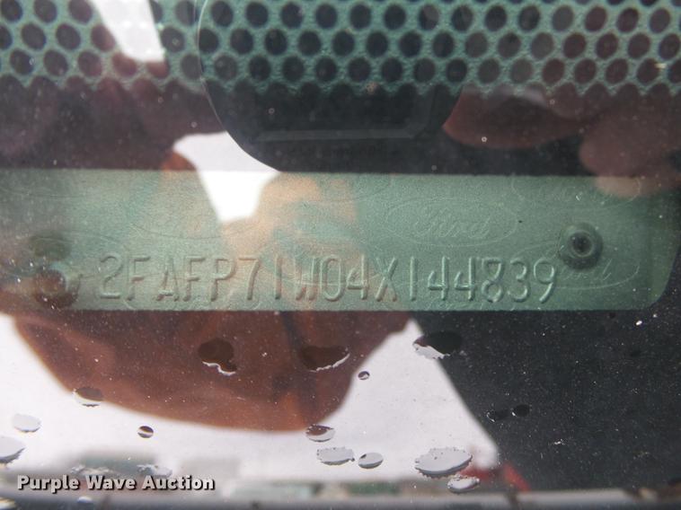 image for item DB7259 2004 Ford Crown Victoria Police Interceptor