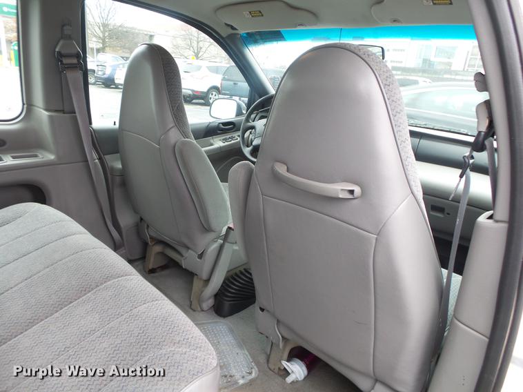 image for item DB7271 1998 Ford Windstar van