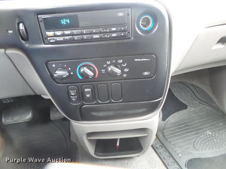 image for item DB7271 1998 Ford Windstar van