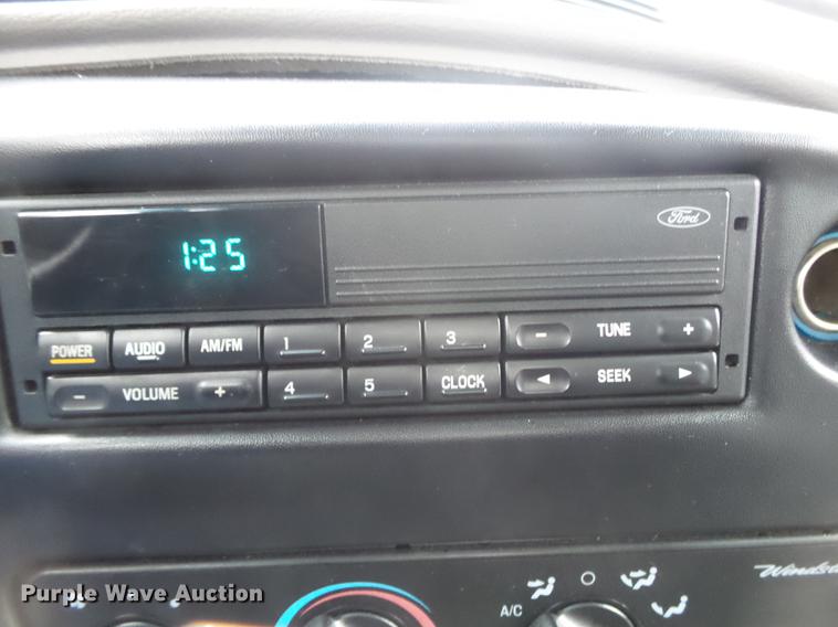 image for item DB7271 1998 Ford Windstar van