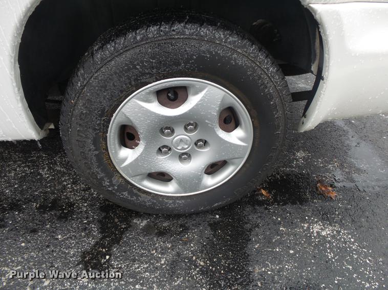 image for item DB7272 2002 Dodge Grand Caravan van