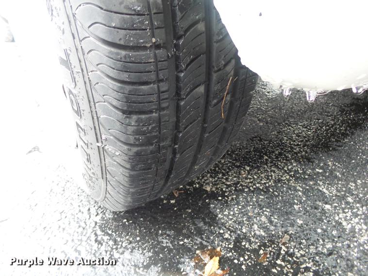 image for item DB7272 2002 Dodge Grand Caravan van