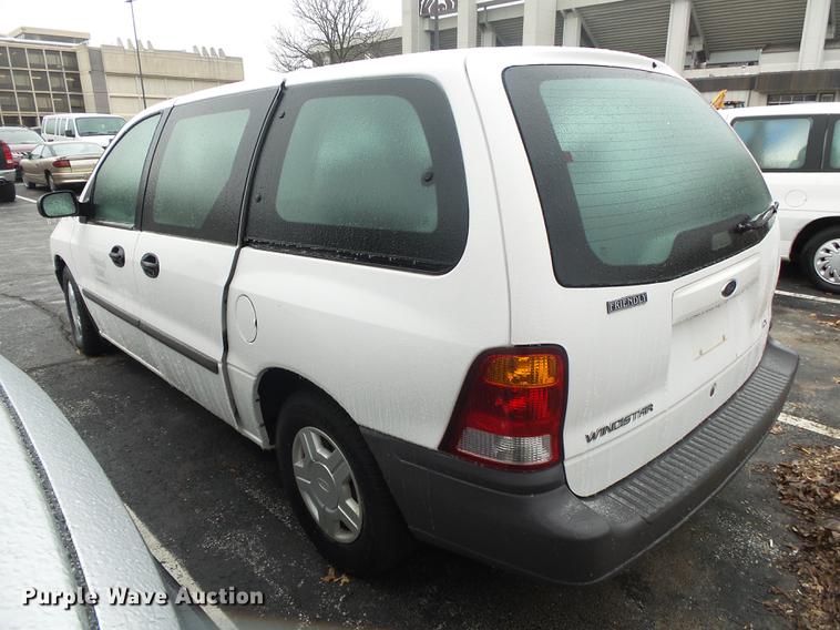image for item DB7273 2001 Ford Windstar LX van
