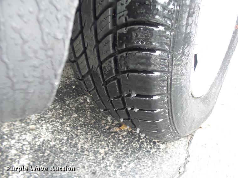 image for item DB7273 2001 Ford Windstar LX van