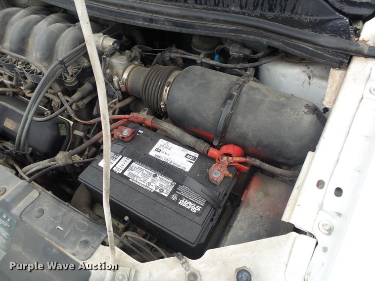 image for item DB7273 2001 Ford Windstar LX van