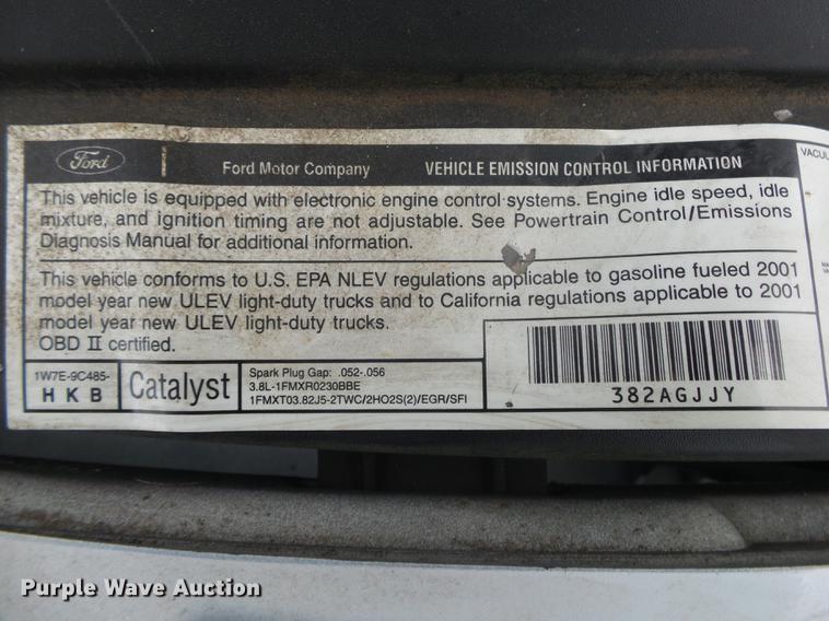 image for item DB7273 2001 Ford Windstar LX van