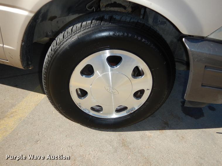image for item DC0294 1997 Ford Aerostar XLT van