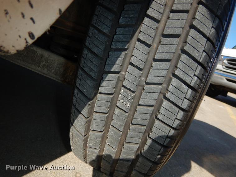 image for item DC0294 1997 Ford Aerostar XLT van