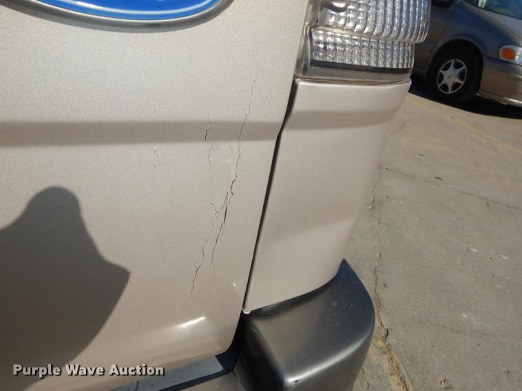 image for item DC0294 1997 Ford Aerostar XLT van