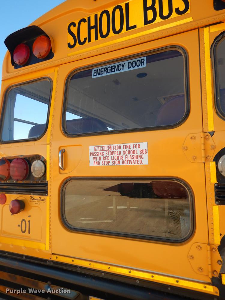 image for item DC0296 2002 Blue Bird TC2000 school bus