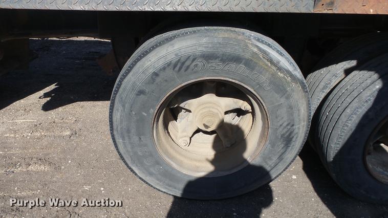 image for item DC0611 1980 Benlee TRA60TC31 roll off trailer