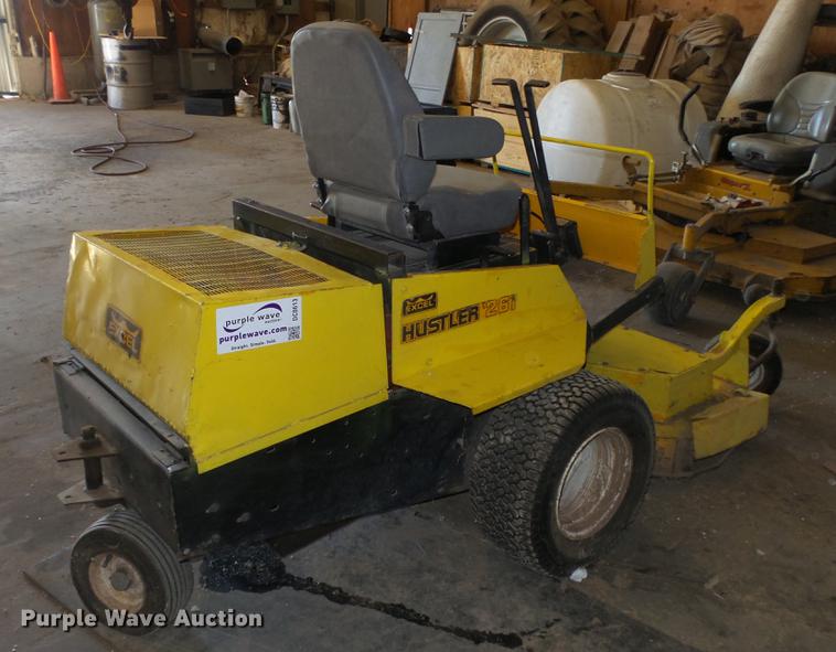 image for item DC0613 Hustler Excel 261 ZTR lawn mower