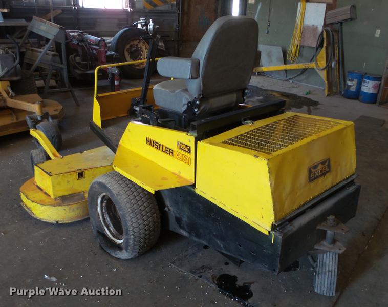 image for item DC0613 Hustler Excel 261 ZTR lawn mower