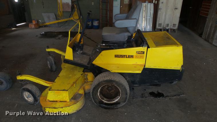 image for item DC0613 Hustler Excel 261 ZTR lawn mower