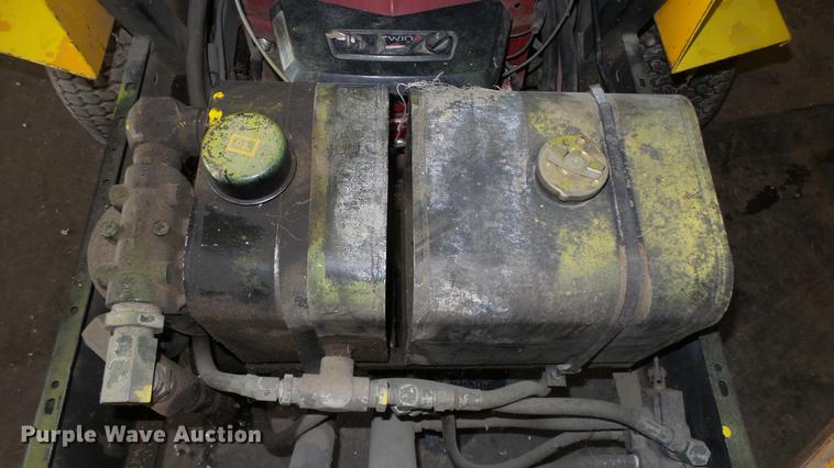 image for item DC0613 Hustler Excel 261 ZTR lawn mower