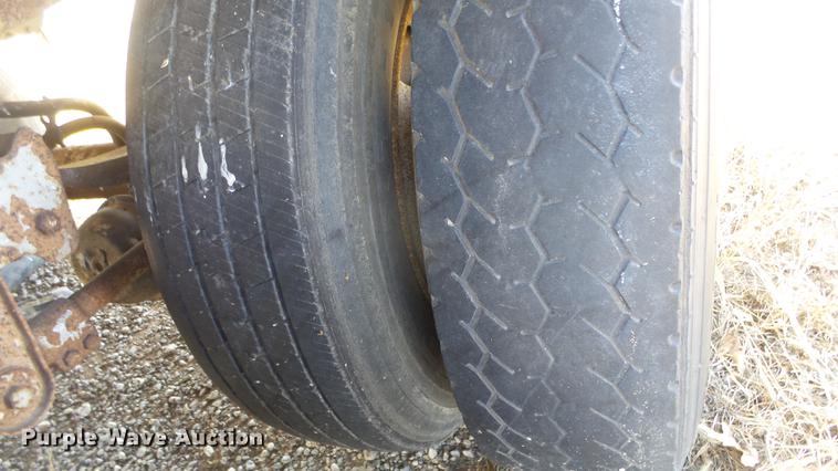 image for item DC0614 1987 Great Dane 7311TJW-48 dry van trailer