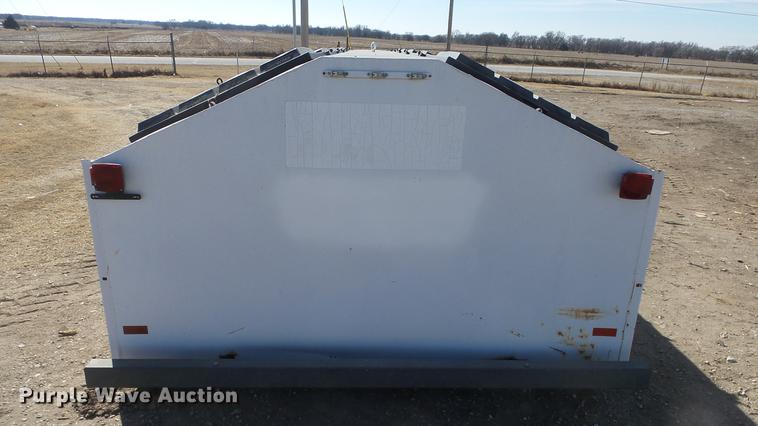 image for item DC0616 2000 Geneva recycle trailer