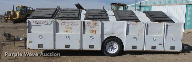 image for item DC0616 2000 Geneva recycle trailer