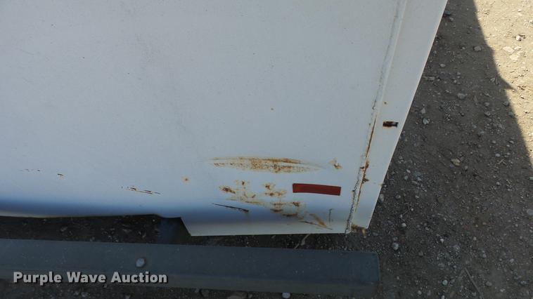 image for item DC0616 2000 Geneva recycle trailer