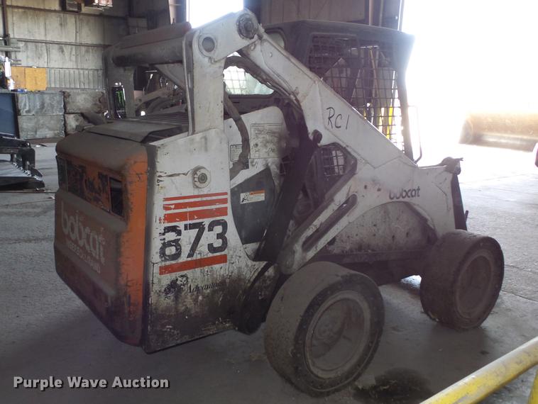 image for item DC0622 Bobcat 873 skid steer