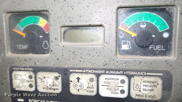 image for item DC0622 Bobcat 873 skid steer