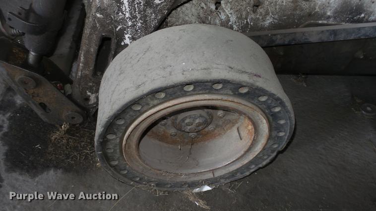 image for item DC0622 Bobcat 873 skid steer