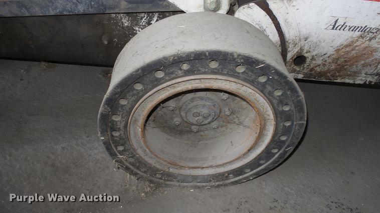 image for item DC0622 Bobcat 873 skid steer