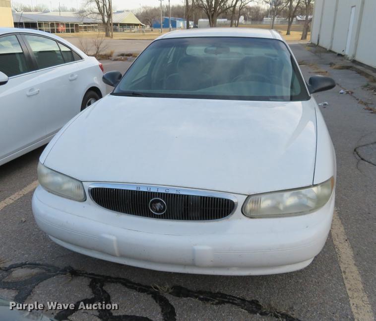 image for item DC0874 2004 Buick Century