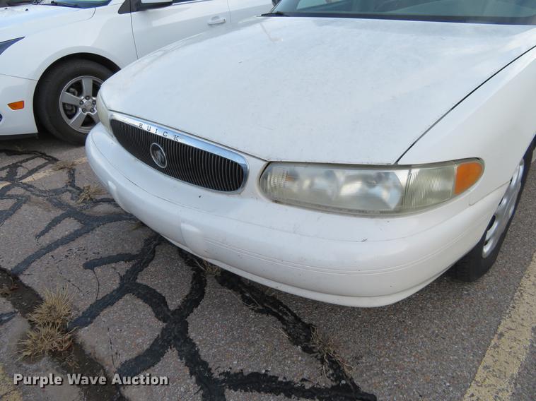 image for item DC0874 2004 Buick Century