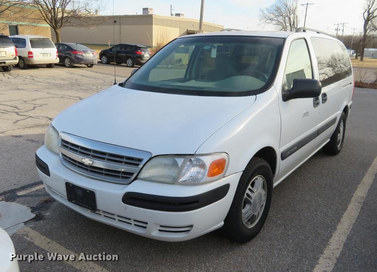 image for item DC0875 2004 Chevrolet Venture LS van