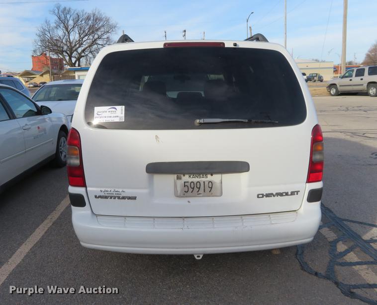 image for item DC0875 2004 Chevrolet Venture LS van