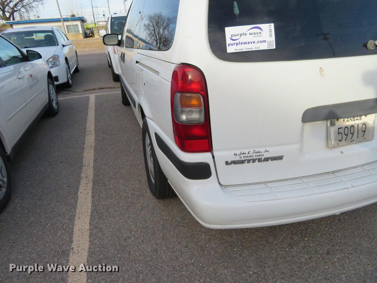image for item DC0875 2004 Chevrolet Venture LS van
