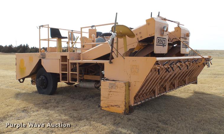 image for item DC5661 1992 Rosco SPR-H chip spreader