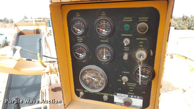 image for item DC5661 1992 Rosco SPR-H chip spreader