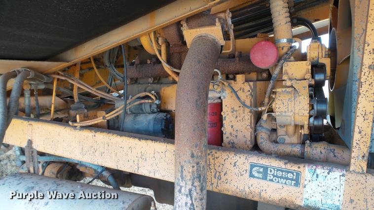 image for item DC5661 1992 Rosco SPR-H chip spreader