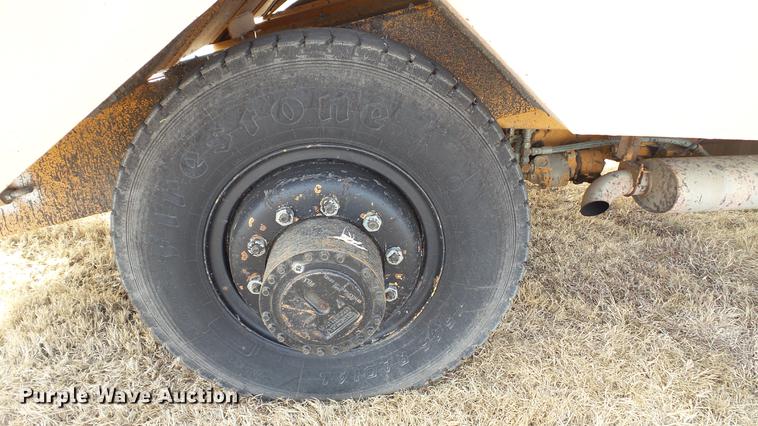 image for item DC5661 1992 Rosco SPR-H chip spreader