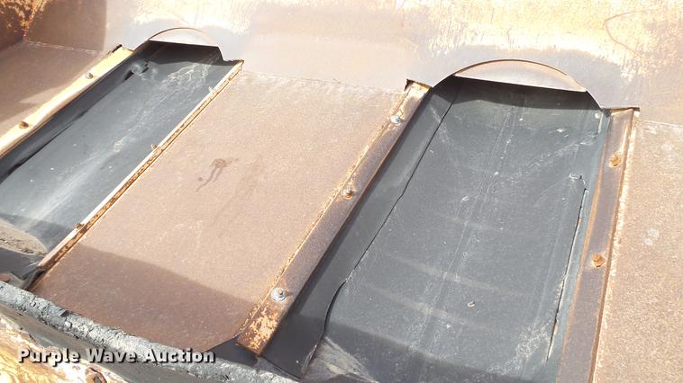 image for item DC5661 1992 Rosco SPR-H chip spreader