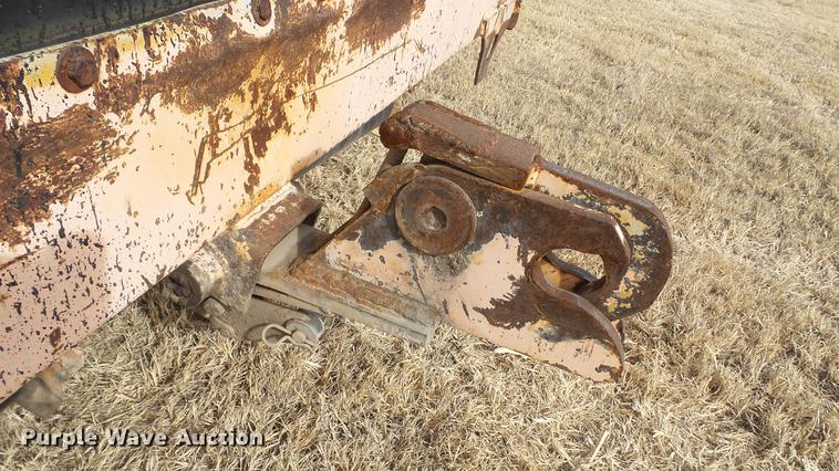 image for item DC5661 1992 Rosco SPR-H chip spreader