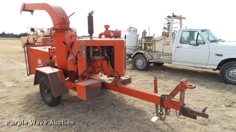 image for item DC5662 1991 Eager Beaver 290 wood chipper