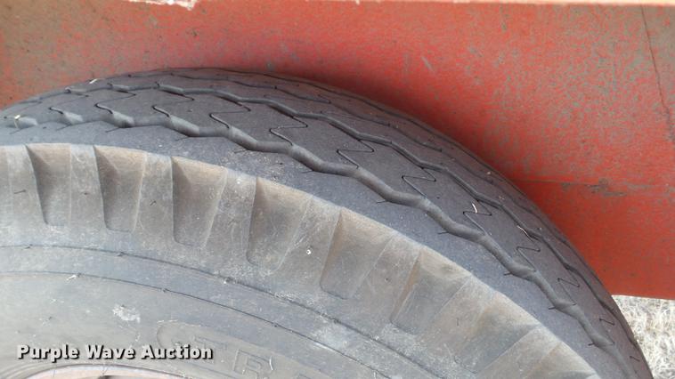 image for item DC5662 1991 Eager Beaver 290 wood chipper