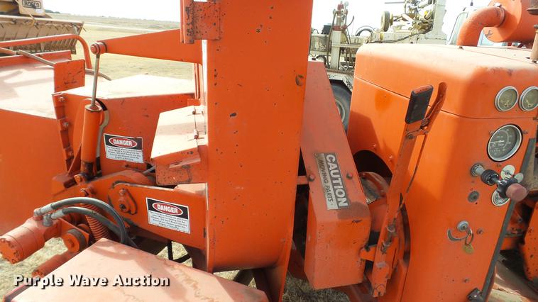 image for item DC5662 1991 Eager Beaver 290 wood chipper