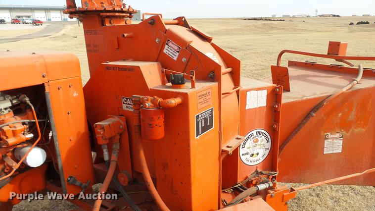 image for item DC5662 1991 Eager Beaver 290 wood chipper