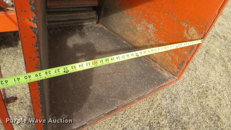 image for item DC5662 1991 Eager Beaver 290 wood chipper